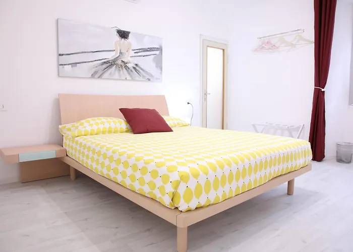 Il Gatto E La Volpe Foresteria Lombarda 3* Льерна